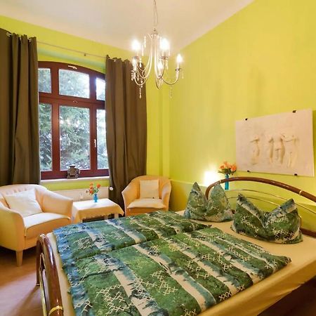 Grosse Ferienwohnung In Dresden-Lobtau Extérieur photo